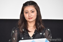 吉川愛、パーソナルカラー・骨格診断の結果明かす「ゴールドとシルバーどちらも合う」 画像