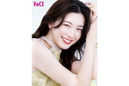 永野芽郁、スタッフも驚く意外なギャップ明らかに 圧倒的透明感で「VOCE」表紙初登場 画像