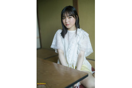 STU48清水紗良、色白美脚披露 真っ直ぐな瞳にも釘付け 画像