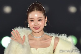 「脱出おひとり島」ソン・ジア、シークレット降臨「関西コレクション 2023 A／W」トップバッターで日本メディア初登場 画像