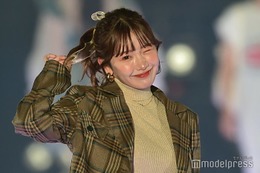 きりまる、ヘルシー美脚輝く キュートなウインクで会場魅了＜関西コレクション 2023 A／W＞ 画像
