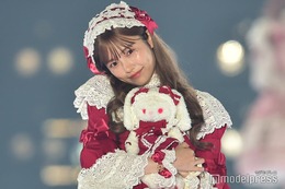 島崎遥香、ロリータ着こなす 首かしげる姿にキュン＜関西コレクション 2023 A／W＞ 画像