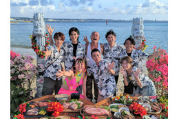 Snow Man目黒蓮＆向井康二ら「冒険少年」メンバーで沖縄旅へ「2ケツできたの最高」「めめのこともたくさん撮った」 画像