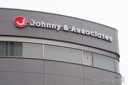 岡田准一、ジャニーズ退所は「性加害問題に起因」事務所が謝罪「大きな社会的責任を感じております」 画像