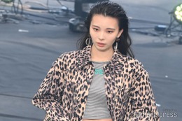 川口ゆりな、美ウエスト大胆披露 オールバックヘアで雰囲気ガラリ＜TGC フェス 山梨 2023＞ 画像