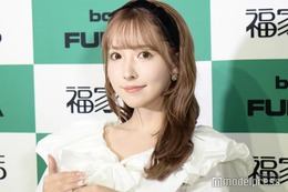 三上悠亜、水着姿で豊満バスト＆美くびれ披露「セクシー」「ケア教えてほしい」の声 画像