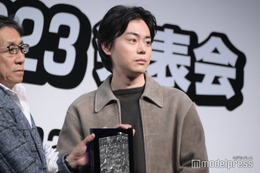 菅田将暉、昨年の授賞式欠席を謝罪「もう一生選ばれないかなと思いました」殿堂入りに意気込み＜ベストジーニスト2023＞ 画像