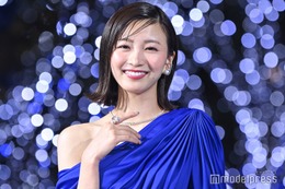 岡崎紗絵、美デコルテ＆美曲線輝く純白レースドレス姿に絶賛の声 画像