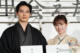 福原遥＆水上恒司、晴れ着姿で新成人にメッセージ「人生は一度きりなので」＜あの花が咲く丘で、君とまた出会えたら。＞ 画像