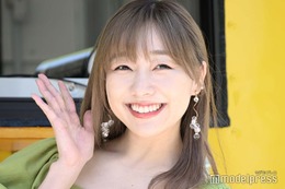 須田亜香里、ミニ丈＆厚底ブーツでスラリ美脚披露「スタイル抜群」と反響 画像