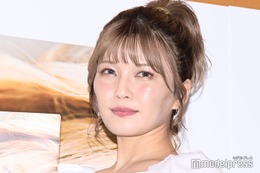 AAA宇野実彩子、美ウエストちら見せに熱視線 素肌輝くショットに「ドキッとした」「スタイル抜群」と反響 画像