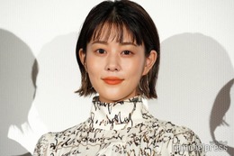 高畑充希、謎の“型取り中”ショットに「ビックリした」「面白すぎ」の声 画像