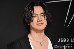 三代目JSB・OMI、早起き撮影で“激眠顔”披露も「イケメン」「美しさ増してる」と反響 画像