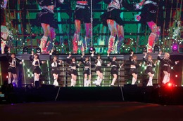 ＝LOVE、新曲MVをBLACKPINKジェニー・ロゼら手掛けた韓国人ディレクターが担当 アリーナツアー初日でサプライズ初披露＜呪って呪って＞ 画像