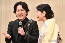 吉永小百合、スピーチ中に“息子”二宮和也接近「浜辺美波ぶりなんです」23年ぶり主演女優賞受賞＜第66回ブルーリボン賞＞ 画像