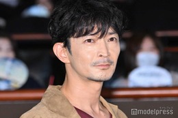 津田健次郎「最愛」撮影初日にハプニング発生していた 久々の“俳優”仕事に苦労明かす 画像