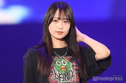 元NMB48浅尾桃香、美髪なびかせランウェイ 甘辛MIXコーデが可愛い【札幌コレクション2024SS】 画像