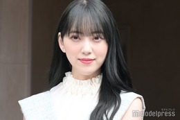 堀未央奈、大胆素肌輝くリボンワンピ姿に「可愛すぎ」「デコルテ綺麗」の声 画像