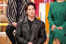 山下智久、姿勢改善スクワット挑戦 りんたろー。が「歯を全抜きした方がいい」と言われた理由は？ 画像