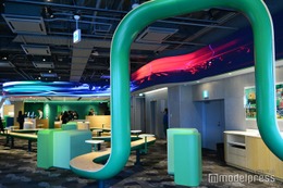 渋谷に“緑推し歓喜”のスタバ誕生　リニューアルのポイントは？“推し活”利用についても聞いてみた 画像