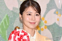 有村架純、シックな着物姿披露 “1kg100万超”お茶で乾杯 画像