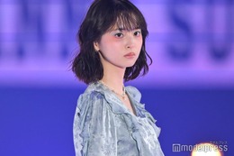 飯沼愛、堂々初ランウェイ オレンジチークでイメチェン【GirlsAward 2024 S／S】 画像