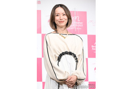 鈴木亜美、愛娘の顔出しショット公開「そっくり」の声 画像