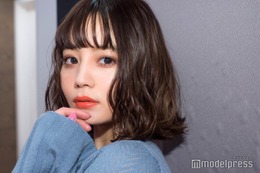 NANAMI、“涙流した”結婚式報告 密着ウエディングショット公開に「絵になる」「美男美女」と反響 画像