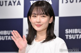 畑芽育、“2年ぶりカット”で新ヘア披露「真似したい」「オシャレ」と絶賛の声 画像