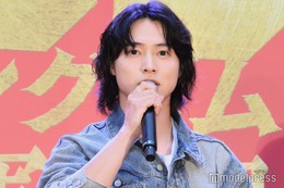 山崎賢人、吉沢亮との別れのシーン裏話「泣きそうになりながら」過去作回顧【キングダム 大将軍の帰還】 画像