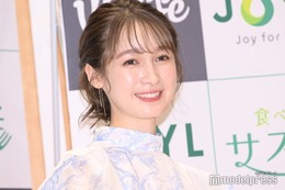 藤井サチ、ロンドン旅行へ “美脚魅せ”満喫ショットに反響「街並みと調和してる」「エレガント」 画像