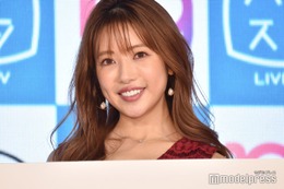 舟山久美子（くみっきー）、イケメン夫を顔出し 記念日ショットに 「美男美女夫婦」「ずっと憧れ」と反響 画像