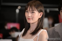 本田翼、海外街ブラロケでのコミュニケーション力が話題「奇跡」と伝えられた出会いも 画像