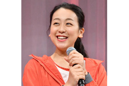 浅田真央、ばっさりヘアカットを報告！ボブヘア披露に「美しさにびっくり」「カッコイイ」の声 画像