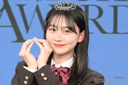 みとゆな、極細キャミで美ボディ全開「くびれが綺麗」「抜群スタイル」の声 画像