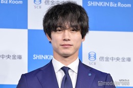 坂口健太郎、俳優業を孤独に感じた過去「必要のない石を詰めながら歩いていた」 画像