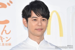 妻夫木聡、機内で遭遇した人気俳優との2ショット公開「すごすぎる」「こんなことがあるなんて」と反響続々 画像