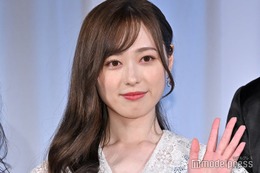 福原遥、1ヶ月遅れの誕生日サプライズに驚き「まさかすぎて」学生時代の秘蔵ショットも公開【透明なわたしたち】 画像