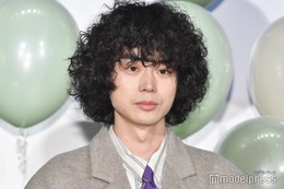 菅田将暉、ドラマ「ミスなか」アフロヘアは地毛だった「鎌倉殿の13人」義経役の後だからこそ実現 画像