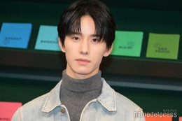 JO1佐藤景瑚、上裸の自撮りを全体LINEに送付 返信は「誰1人返さない」 画像