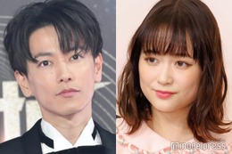 佐藤健、大原櫻子とハグ イベントサプライズ登場に「カノ嘘」ファン歓喜「号泣」「11年前の続編みたい」 画像