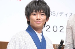 加藤清史郎、赤髪イメチェンで雰囲気ガラリ「K-POPアイドルみたい」「かっこよすぎる」と反響続々 画像