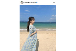 菊地亜美、第2子妊娠を報告！お腹に手を当てた笑顔SHOTを公開「来春出産予定です」 画像