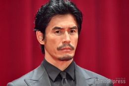 伊藤英明、細眉で雰囲気ガラリ「キリッとしてる」「何をしてもイケメン」と絶賛の声 画像