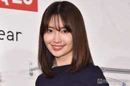 小嶋陽菜、赤ビキニで美谷間際立つ「眩しい」「破壊力すごい」と反響 画像