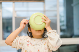 【ママ不在のランチで…】野菜嫌いの子どもがまさかのパクパク！？魔法のような言葉に「少し感動した」「楽しい時間が過ごせそう」 画像