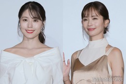 有村架純、美デコルテ際立つリボンブラウス着こなす 中村ゆりはキャミワンピで上品肌見せ【さよならのつづき】 画像