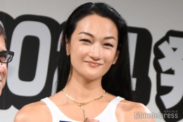 冨永愛、さらりと体重告白「ベストジーニスト」初受賞で「100歳までモデル」宣言【ベストジーニスト2024】 画像