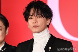 佐藤健、ファンに接近＆サインで会場混乱「押しつぶされてないですか？」気遣い光る【はたらく細胞】 画像