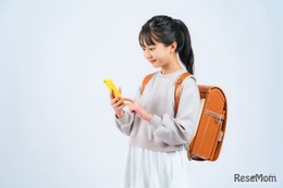 小学生女子のスマホ所有率50％超…JS研究所調査結果